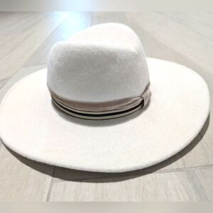Gigi Burris Jeanne Hat